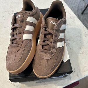 Adidas Men's/Women’s Brown and White Sneakers
